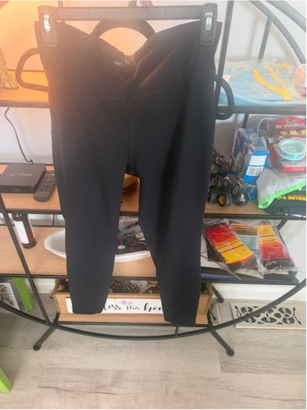 Women's GapFit Black Leggings Size M